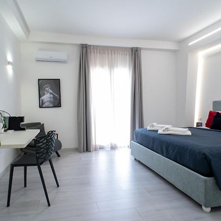 Affittacamere Mani - Camere Con Bagno Privato Джела Екстер'єр фото
